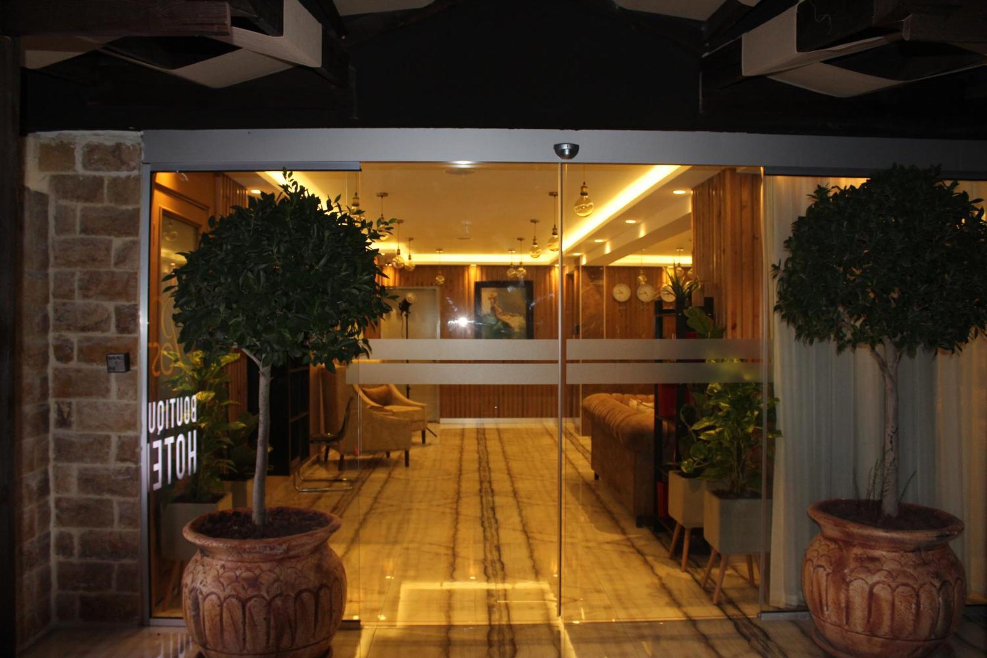 Post Hotel Амман Екстер'єр фото